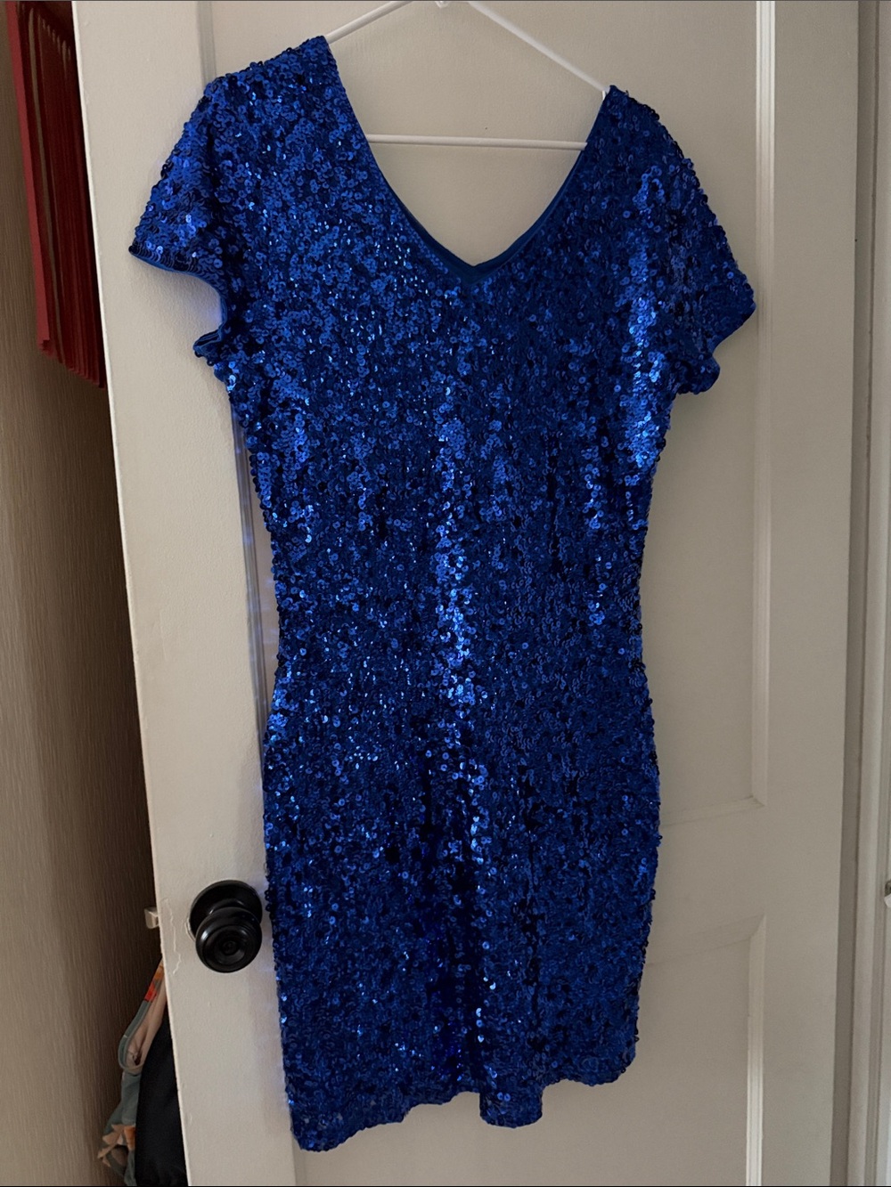 Sparkling Blue Sequin V-Neck Short Sleeve Dress